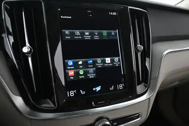 Musta Farmari, Volvo V60 – LPR-620