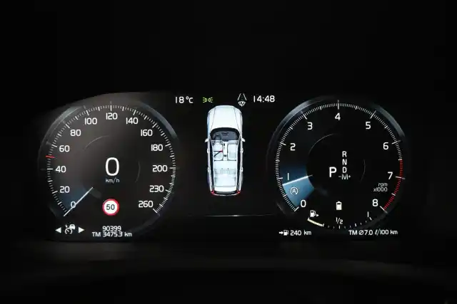 Musta Farmari, Volvo V60 – LPR-620