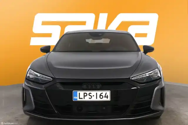 Valkoinen Coupe, Audi E-tron GT RS – LPS-164