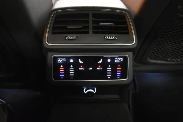 Musta Sedan, Audi A6 – LPS-577