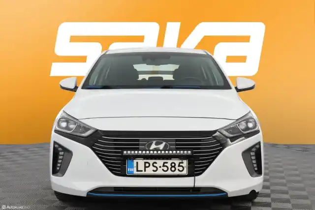 Valkoinen Viistoperä, Hyundai IONIQ PLUG-IN – LPS-585