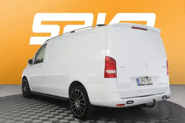 Valkoinen Pakettiauto, Mercedes-Benz Vito – LPS-757