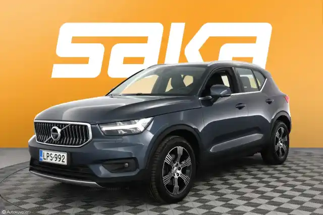 Sininen Maastoauto, Volvo XC40 – LPS-992