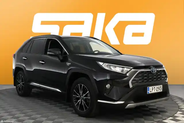 Musta Maastoauto, Toyota RAV4 – LPT-293