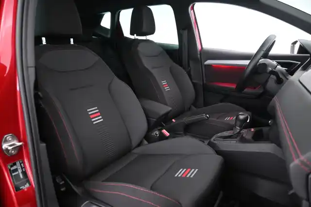 Punainen Viistoperä, Seat Ibiza – LPT-331