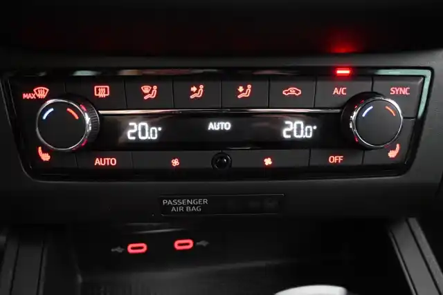 Punainen Viistoperä, Seat Ibiza – LPT-331