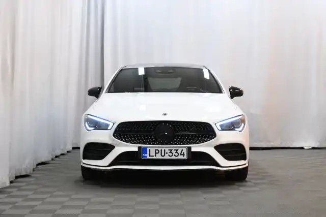 Valkoinen Coupe, Mercedes-Benz CLA – LPU-334