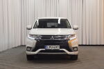 Valkoinen Maastoauto, Mitsubishi Outlander – LPU-497, kuva 2