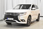 Valkoinen Maastoauto, Mitsubishi Outlander PHEV – LPU-497, kuva 4