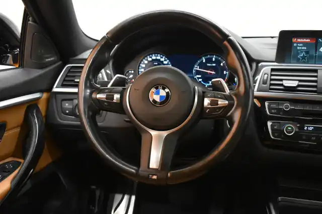 Musta Sedan, BMW 420 – LPU-782