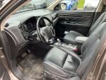 Harmaa Maastoauto, Mitsubishi Outlander PHEV – LRA-961, kuva 3
