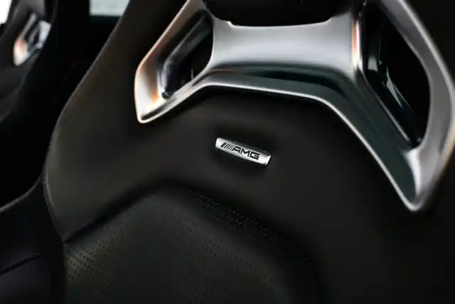 Musta Coupe, MERCEDES-BENZ C 63 AMG – LRB-370