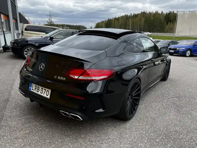 Musta Coupe, MERCEDES-BENZ C 63 AMG – LRB-370