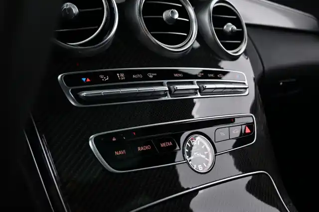 Musta Coupe, MERCEDES-BENZ C 63 AMG – LRB-370