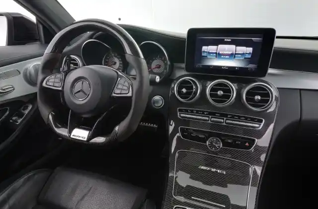 Musta Coupe, MERCEDES-BENZ C 63 AMG – LRB-370