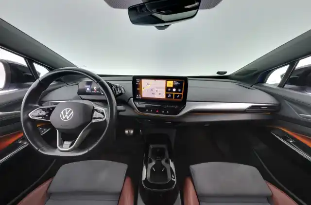 Sininen Maastoauto, Volkswagen ID.4 – LRB-620