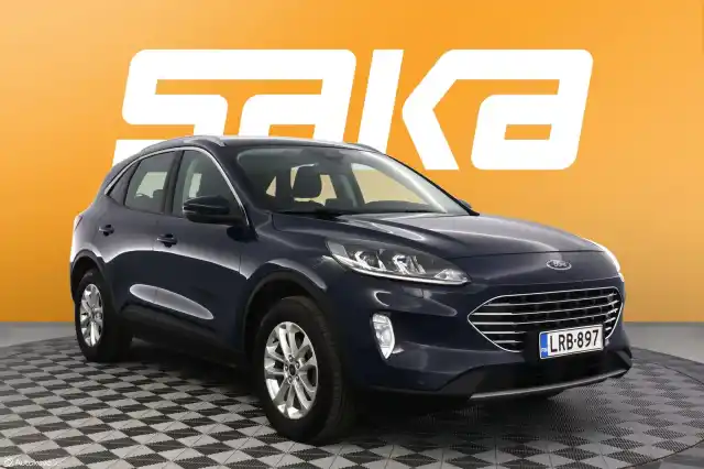 Sininen Maastoauto, Ford Kuga – LRB-897