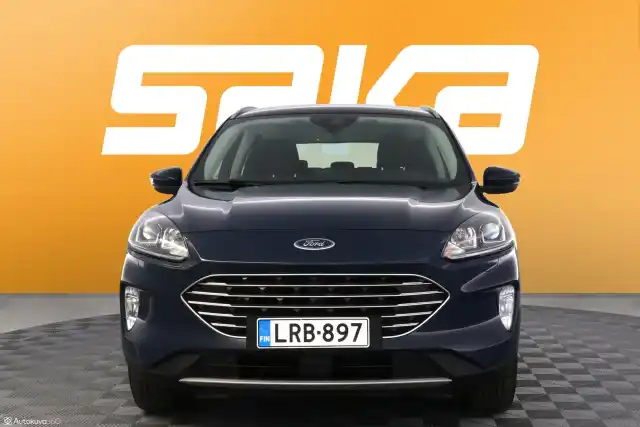 Sininen Maastoauto, Ford Kuga – LRB-897