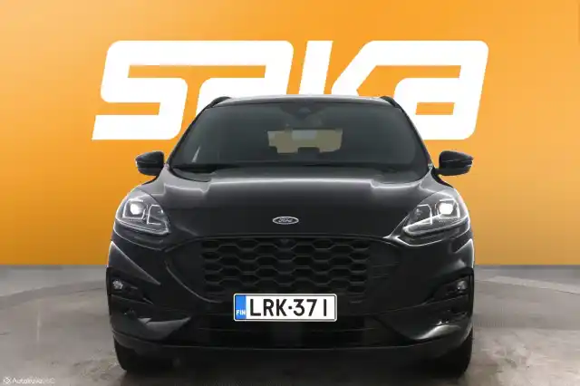 Musta Maastoauto, Ford Kuga – LRK-371