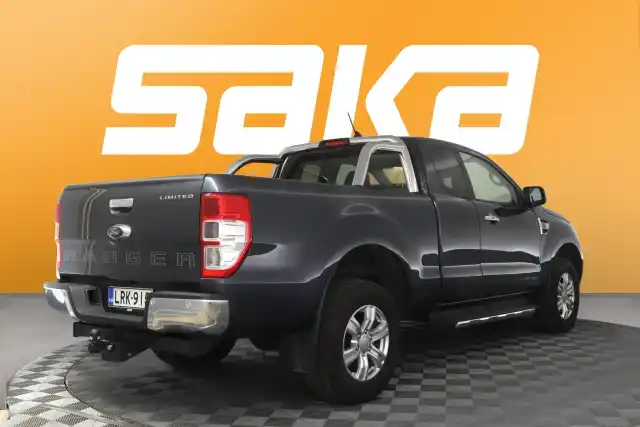 Harmaa Avolava, Ford Ranger – LRK-915