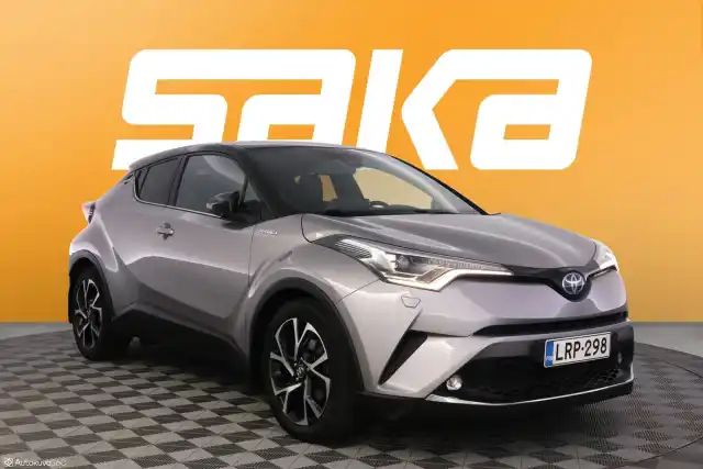 Harmaa Maastoauto, Toyota C-HR – LRP-298