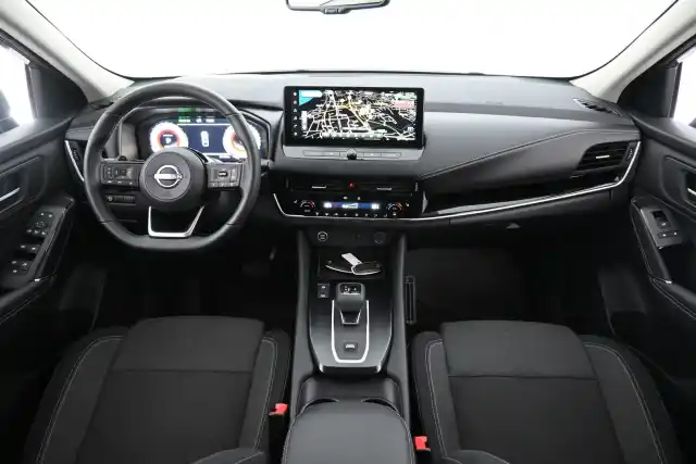 Harmaa Maastoauto, Nissan Qashqai – LRP-519