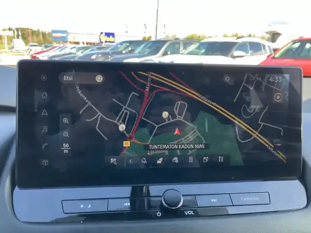 Musta Maastoauto, Nissan Qashqai – LRP-581