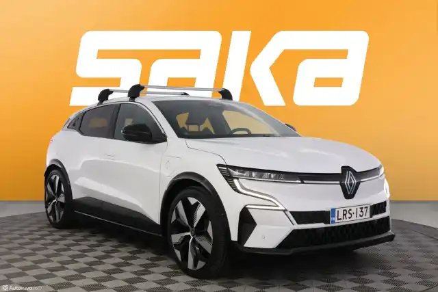 Valkoinen Viistoperä, Renault Megane – LRS-137