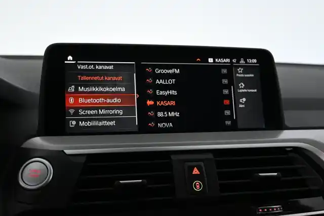 Musta Maastoauto, BMW X3 – LRV-404