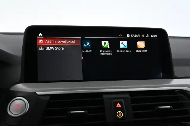 Musta Maastoauto, BMW X3 – LRV-404