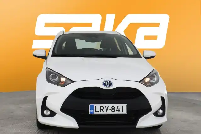 Valkoinen Viistoperä, Toyota Yaris – LRV-841