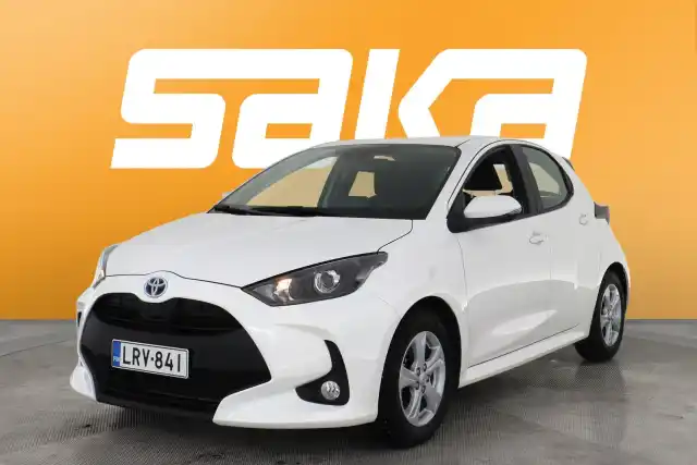 Valkoinen Viistoperä, Toyota Yaris – LRV-841