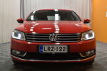 Punainen Sedan, Volkswagen Passat – LRZ-122, kuva 2