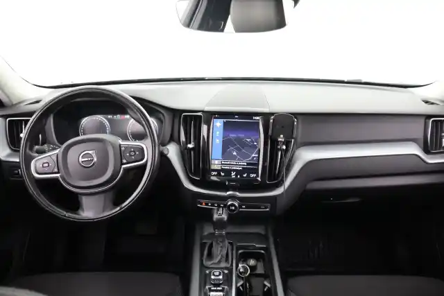 Musta Maastoauto, Volvo XC60 – LSA-825