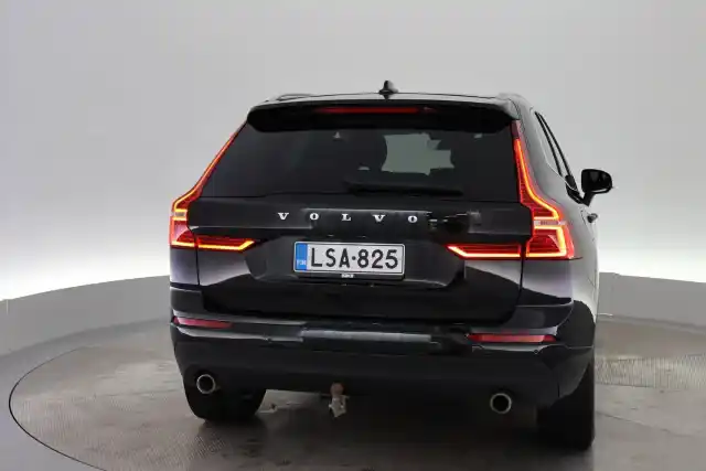 Musta Maastoauto, Volvo XC60 – LSA-825