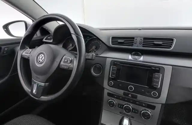 Hopea Farmari, Volkswagen Passat – LSB-135