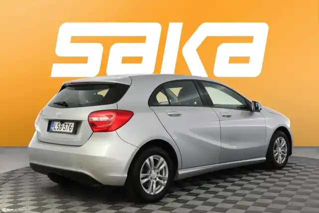Harmaa Viistoperä, Mercedes-Benz A – LSB-376