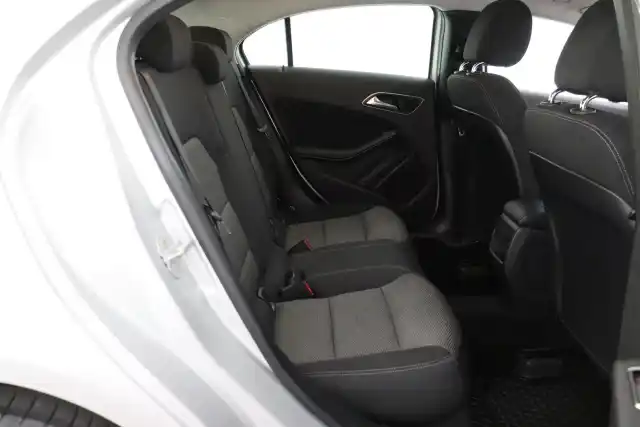 Harmaa Viistoperä, Mercedes-Benz A – LSB-376