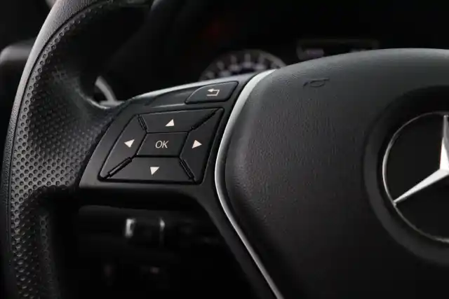 Harmaa Viistoperä, Mercedes-Benz A – LSB-376