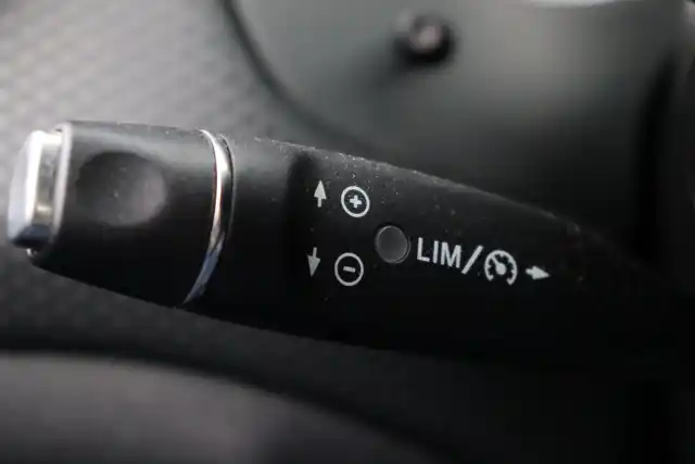 Harmaa Viistoperä, Mercedes-Benz A – LSB-376