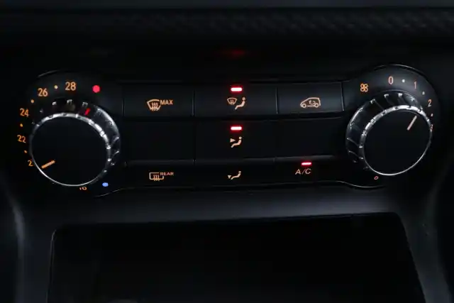 Harmaa Viistoperä, Mercedes-Benz A – LSB-376