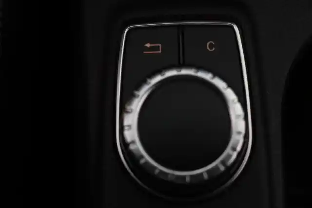 Harmaa Viistoperä, Mercedes-Benz A – LSB-376