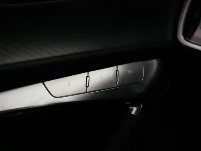 Musta Sedan, Audi A6 – LSC-229