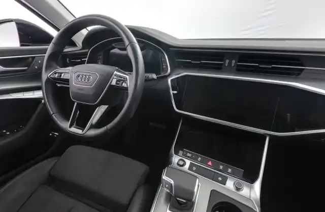 Musta Sedan, Audi A6 – LSC-229