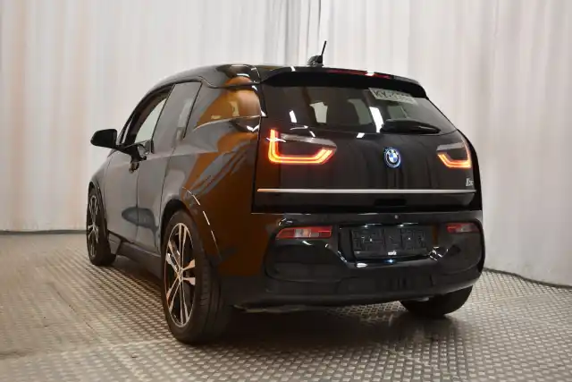 Musta Viistoperä, BMW I3S – LSL-127