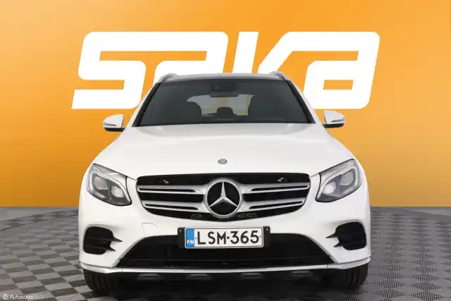 Valkoinen Maastoauto, Mercedes-Benz GLC – LSM-365