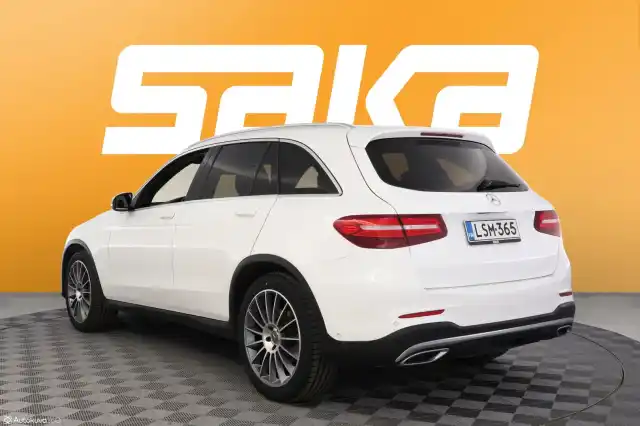 Valkoinen Maastoauto, Mercedes-Benz GLC – LSM-365