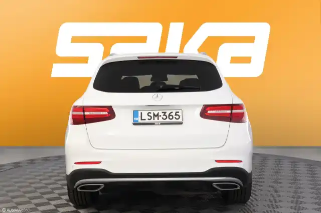 Valkoinen Maastoauto, Mercedes-Benz GLC – LSM-365