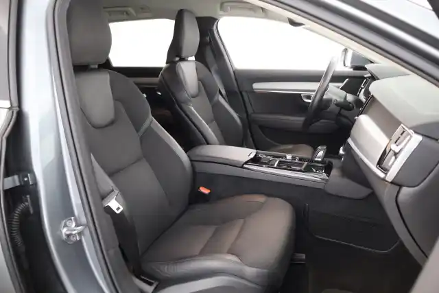 Harmaa Farmari, Volvo V90 – LSM-507