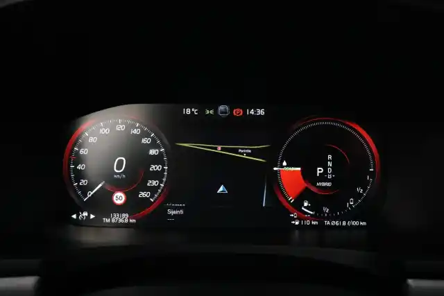 Harmaa Farmari, Volvo V90 – LSM-507